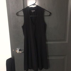 High- keyhole neck dress